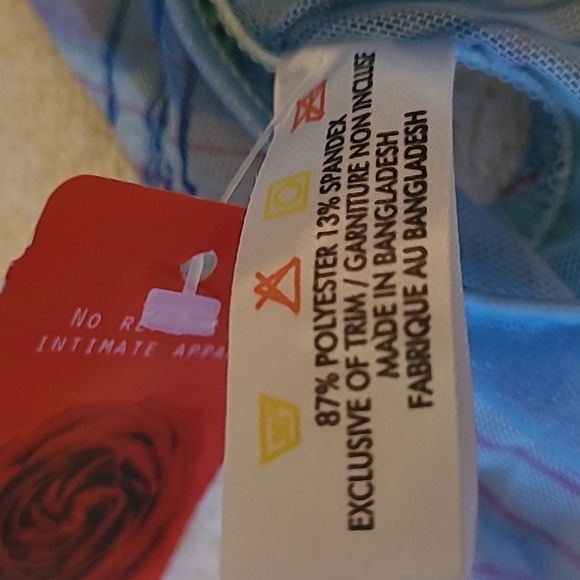 NWT thong panties Medium - Picture 3 of 6